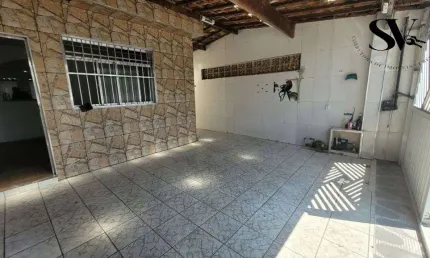 Vendo sobrado na vila mirim próximo da marginal, 02 dormitórios e 02 vagas de garagem