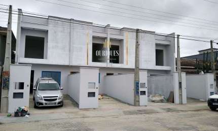 Sobrado Geminado no Guanabara com 113m², 3quartos sendo1 suíte, rua sem saída.