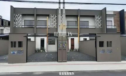 Casa com 2 quartos à venda no Iririú, Joinville 