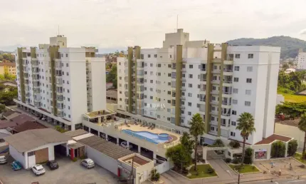 Apartamento com 3 quartos à venda no Saguaçu, Joinville 