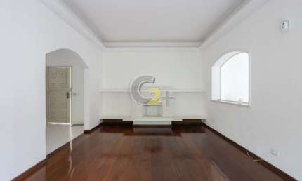 Casa com 3 quartos à venda na Rua Veríssimo Glória, --, Sumaré, São Paulo