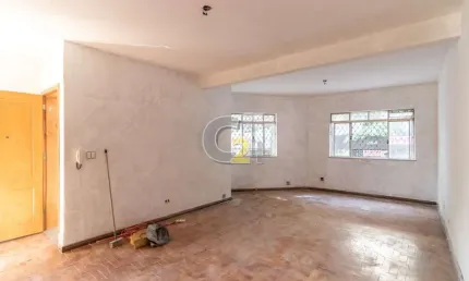Casa à venda em Perdizes com 3 quartos, sendo 1 suíte e 3 vagas