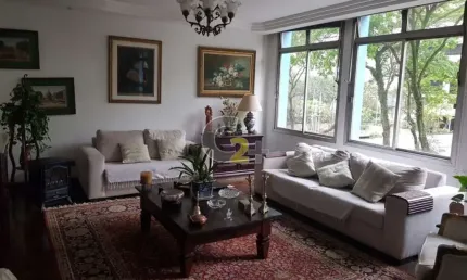 Apartamento á venda na Bela Vista, 3 quartos, 1 suíte, 1 vaga de garagem.