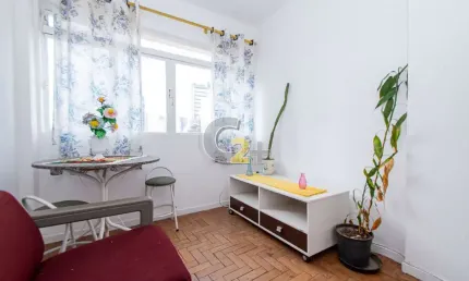 Apartamento a venda em Pinheiros com 63m², 2 quartos e 1 vaga