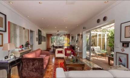SOBRADO - VENDA - ALTO DE PINHEIROS - 4 DORMITÓRIOS - 3 SUITES - 3 VAGAS