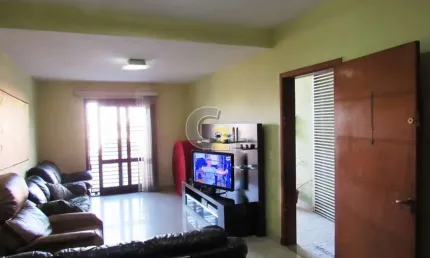 Casa a venda na Pompéia, 4 quartos, 3 suítes, 3 vagas