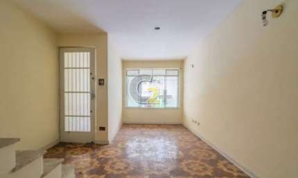 Casa sobrado a venda em Perdizes com 2 quartos, 2 vagas