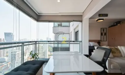 Apartamento à venda em Pinheiros, 49m² com 1 suíte, 1 vaga de garagem.