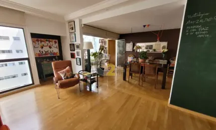 Apartamento a venda na Moema com 3 quartos, 1 suíte , 2 vagas