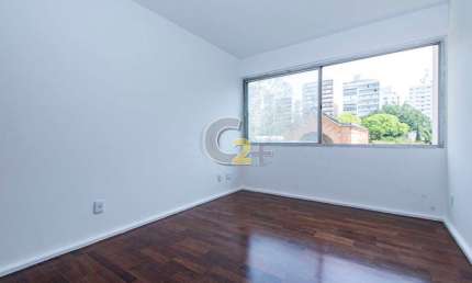 Apartamento à venda em Higienópolis com 3 quartos, sendo 1 suíte e 1 vaga