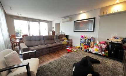 Cobertura duplex a venda no Campo Belo com  3 quartos, 2 suítes, 3 vagas