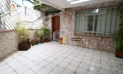 Casa a venda no campo belo com  4 quartos, 1 suíte, 2 vagas