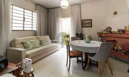 Casa a Venda em Pinheiros, 4 quartos sendo 2 suítes, 128m²