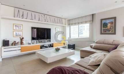 Apartamento Cobertura à venda no Pacaembu com 4 quartos, sendo 3 suítes e 4 vagas