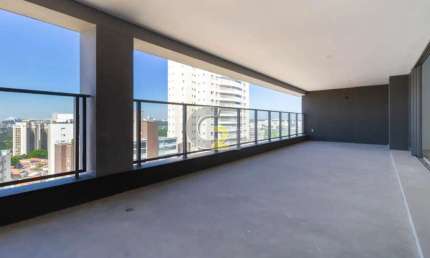 Apartamento à venda no Alto de Pinheiros com 4 suites e 3 vagas