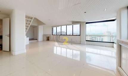 Apartamento duplex á venda no Sumaré, 3 quartos,  2 suites,  3 vagas de garagem.
