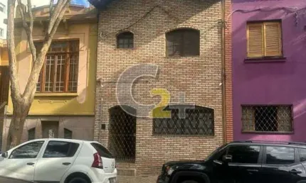 Sobrado á venda na bela vista, 3 quartos e sem vaga de garagem