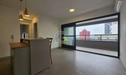 Apartamento à venda em Pinheiros com 2 suites e 1 vaga