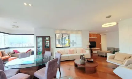 Apartamento á venda na Vila Romana, 4 quartos, 1 suíte, 3 vagas de garagem.