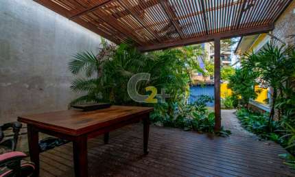 Casa com 3 quartos à venda na Rua Rodesia, --, Vila Madalena, São Paulo