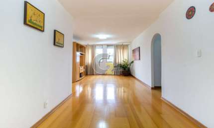 Apartamento à venda no Sumaré, 3 quartos, 1 suíte, 1 vaga  de garagem.