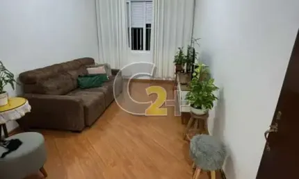 Apartamento á venda na Santa Cecília, 2 quartos, sem vaga de garagem.