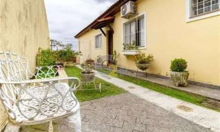 Casa a venda no Alto da Lapa 120m² 3 quartos 1 suite 2 vagas