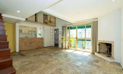 Apartamento Duplex à venda em Pinheiros com 2 suítes e 2 vagas