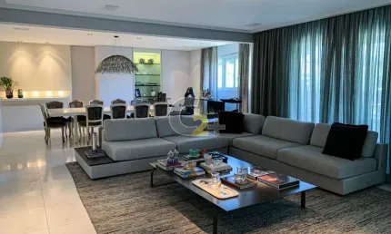 Apartamento à venda em Higienópolis com 3 suítes e 4 vagas