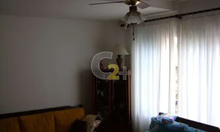 Casa a venda em Perdizes, 3 quartos sendo 1 suíte e 6 vagas de garagem