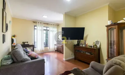 Sobrado a venda na Vila Madalena, 4 quartos,  sendo  2  suíte e 2 vagas