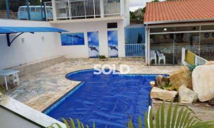 Excelente chácara com piscina aquecida, 2500m², próximo da cidade, 3 dormitórios sendo 2 suítes à venda por R$ 950.000,00 - Pq. do Mirante - Franca/SP