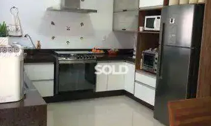 Casa com 3 dormitórios à venda, 1 m² por R$ 600.000,00 - Residencial Meireles - Franca/SP