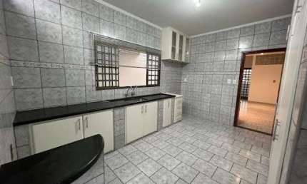 Casa com 3 dormitórios à venda, 125 m² por R$ 320.000,00 - Parque das Esmeraldas - Franca/SP
