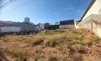 Excelente terreno na Cidade Nova, 600 m², próximo a Escola Pestalozzi. 20m de testada,  à venda por R$ 720.000,00 - Cidade Nova - Franca/SP