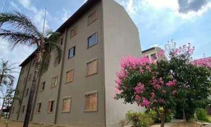Apartamento com 2 dormitórios à venda, 52 m² por R$ 140.000,00 - Chácara Sao Paulo  - Franca/SP