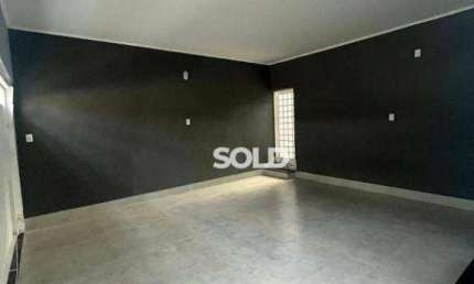 Casa com 3 dormitórios sendo 1 suíte, área gourmet com piscina,  200 m² de construção, à venda por R$ 750.000,00 - Jardim Barão - Franca/SP