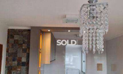 Apartamento com 2 dormitórios à venda, 52 m² por R$ 285.000 - Jardim Castelo Soberano - Franca/SP