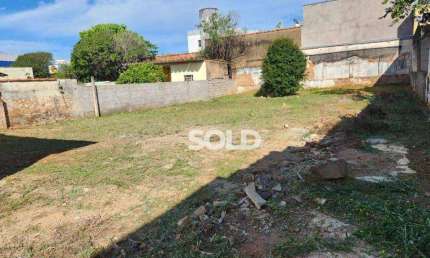 Terreno à venda, 667 m² por R$ 950.000 - Centro - Franca/SP