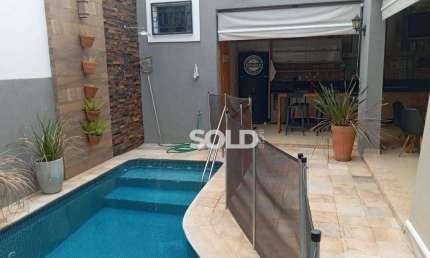 Sobrado com 3 dormitórios à venda, 348 m² por R$ 1.800.000,00 - Jardim Piratininga - Franca/SP