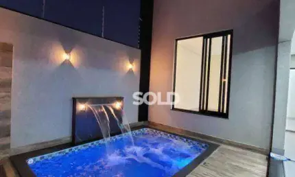 Casa com 3 dormitórios sendo 1 suíte com closet, piscina, 160m² de área construída, à venda por R$ 880.000,00 - Jardim Natal I - Franca/SP