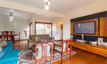 Casa com 3 quartos à venda na Vila Monte Carlo, Cachoeirinha 