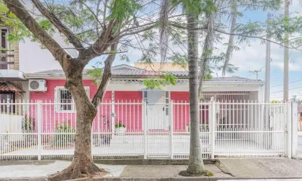 Casa com 3 quartos à venda na Rua Itapetininga, 244, Parque da Matriz, Cachoeirinha