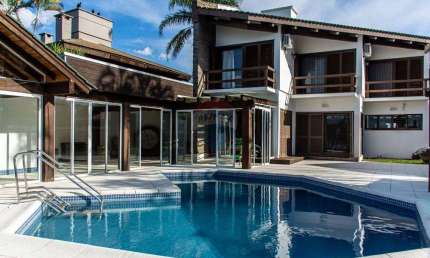 Casa com 4 quartos à venda no Medianeira, Eldorado do Sul 