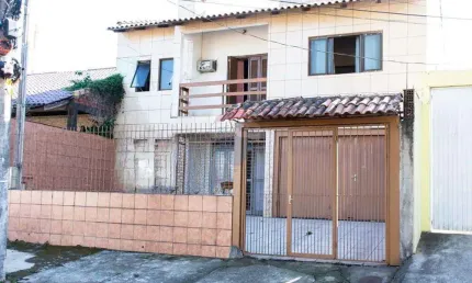 Sobrado Espaçoso e Confortável na Granja Esperança em Cachoeirinha RS