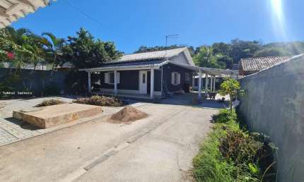 Casa para Venda em Saquarema, Porto Novo, 4 dormitórios, 3 suítes, 4 banheiros, 4 vagas