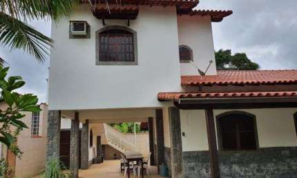 Casa para Venda em Saquarema, Serra De Mato Grosso (sampaio Correia), 5 dormitórios, 2 suítes, 2 banheiros, 4 vagas