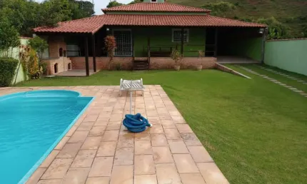 Casa para Venda em Saquarema, Jardim, 3 dormitórios, 1 suíte, 2 banheiros, 5 vagas