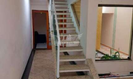 Sobrado com 4 Quartos para Comprar, 253m² - Bairro Jardim, Santo André/SP.