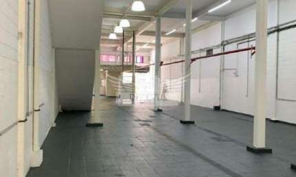 Galpão Comercial para Alugar, 900m² - Santa Paula, São Caetano do Sul/SP